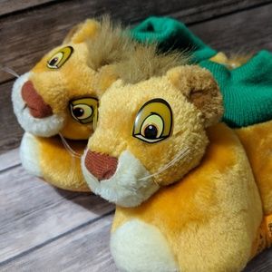 kids lion slippers